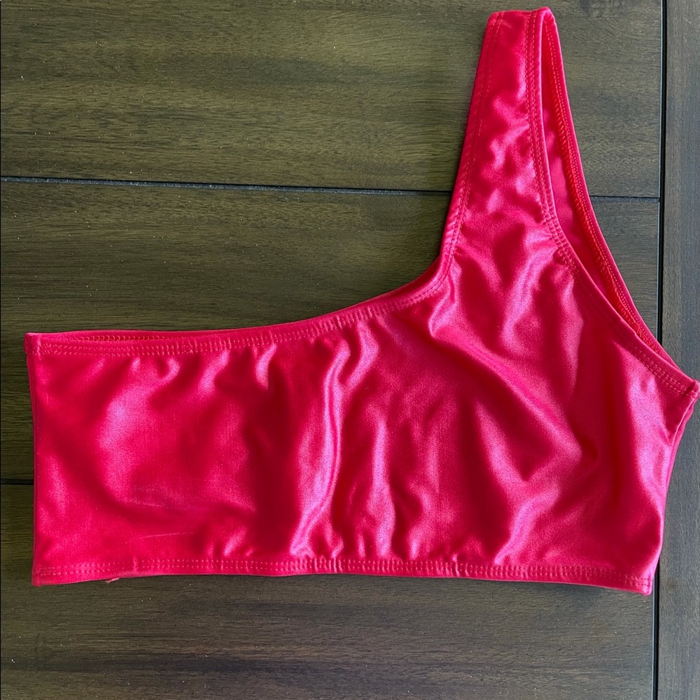 Aleh bikini